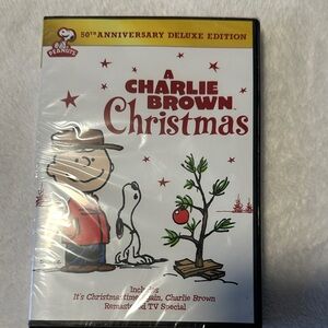 Peanuts Charlie Brown Christmas - White, Red, Green